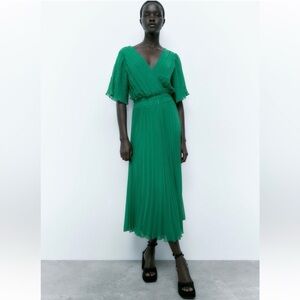 Zara Women Green Pleated Long Midi Maxi Dress Size XL Party Cocktail Formal